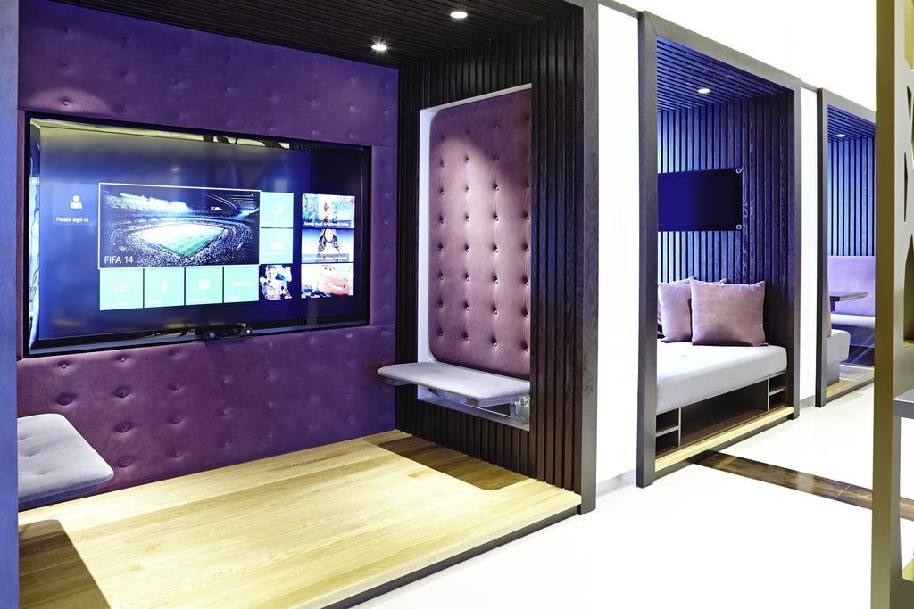 Novotel London Brentford Exterior photo